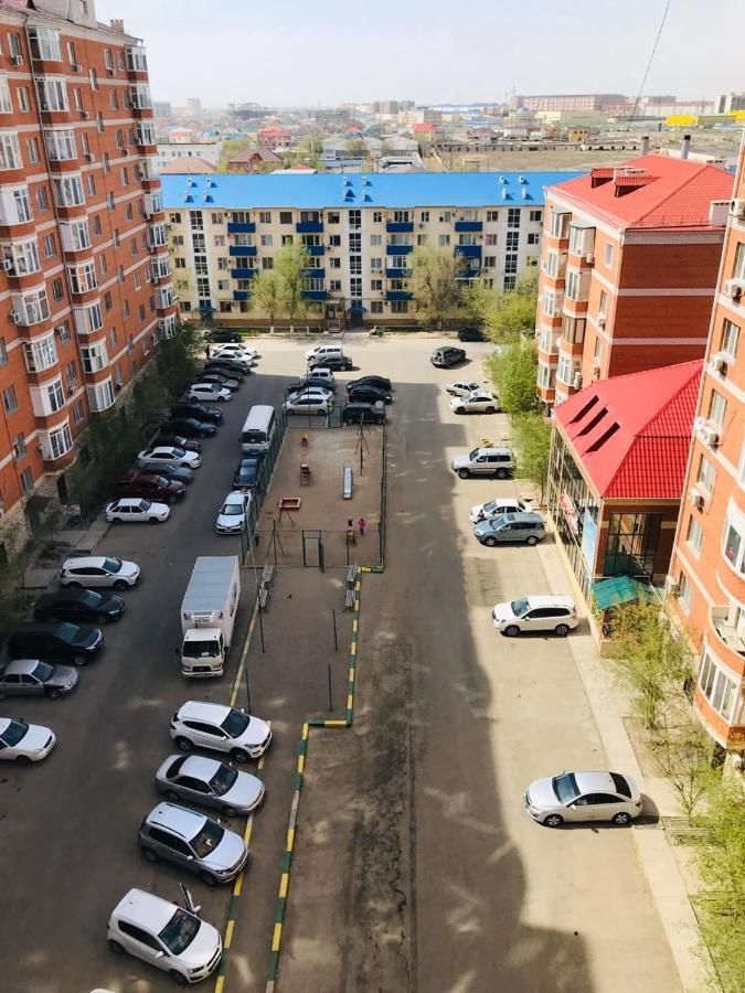 Жк Жана Алем Lägenhet Atyraū Exteriör bild